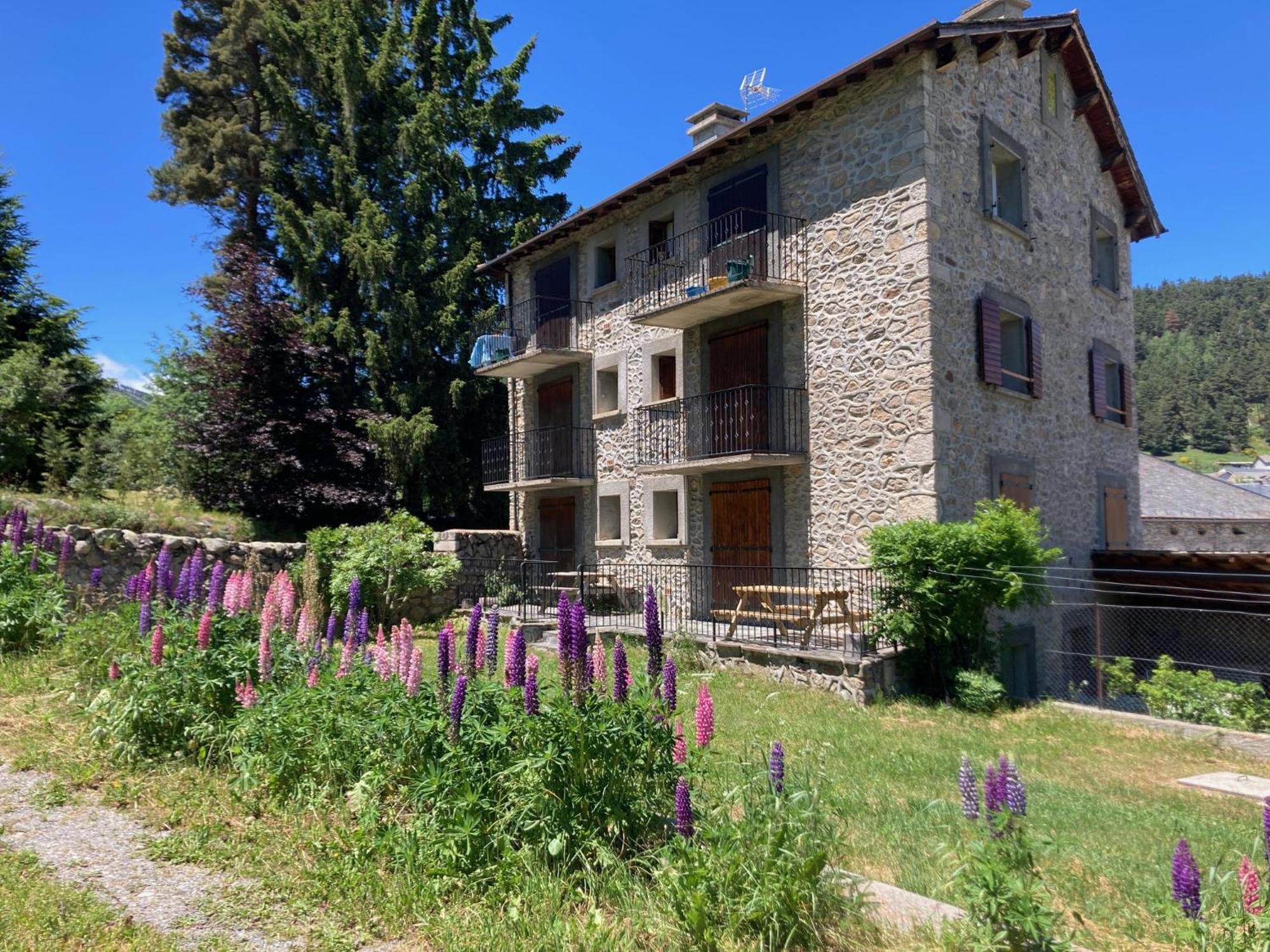 La Grange T2 Centre Ville Jardin Wifi Formiguères Εξωτερικό φωτογραφία